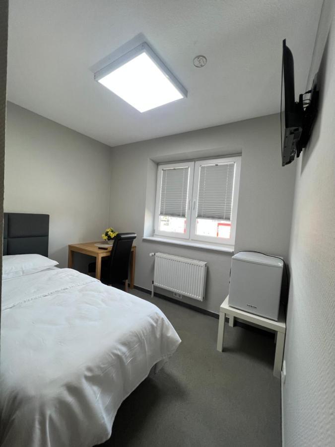 Motel Am Outletcenter 노이뮌스터 외부 사진